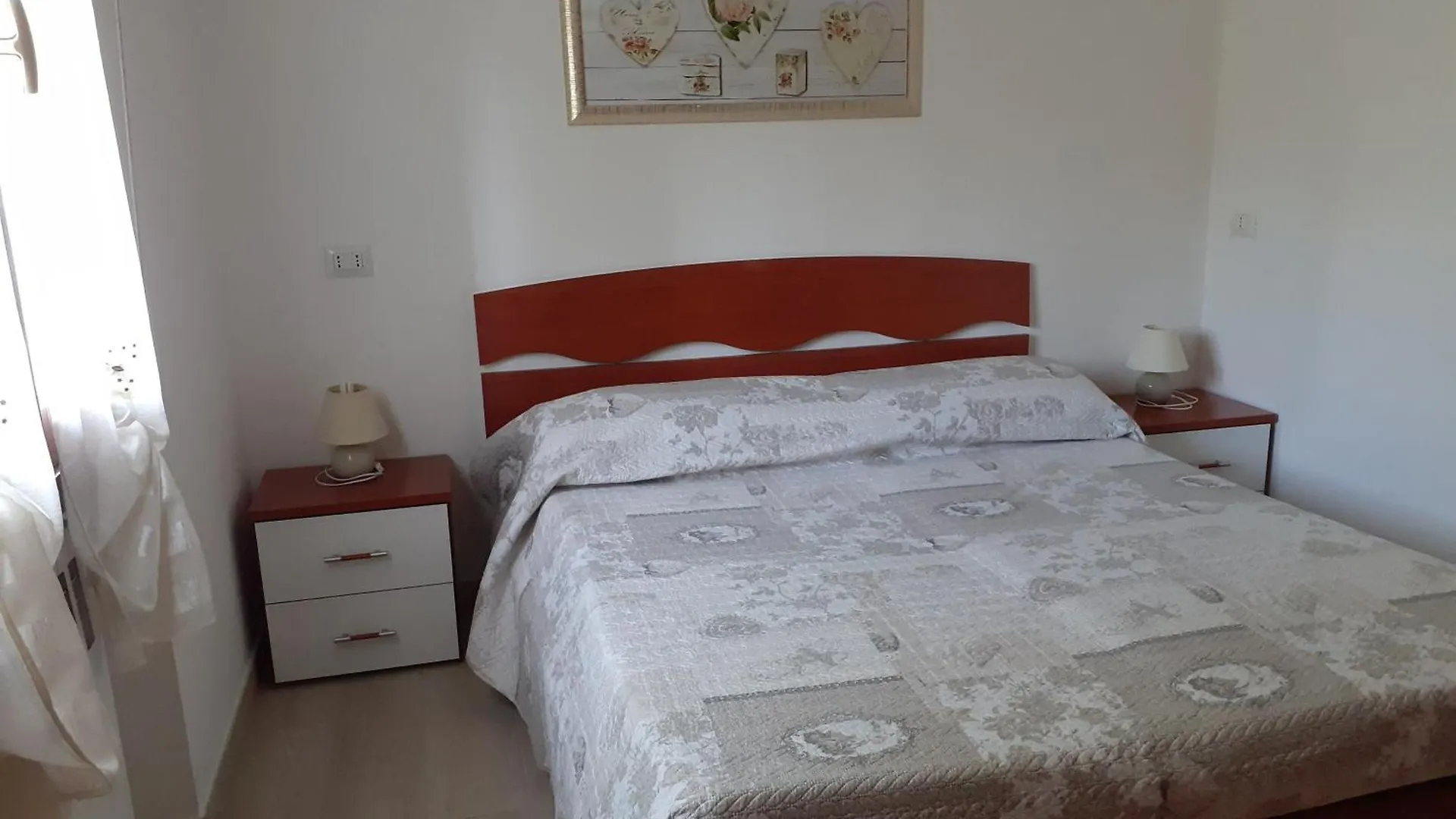 Appartamento Elena 시르미오네 아파트