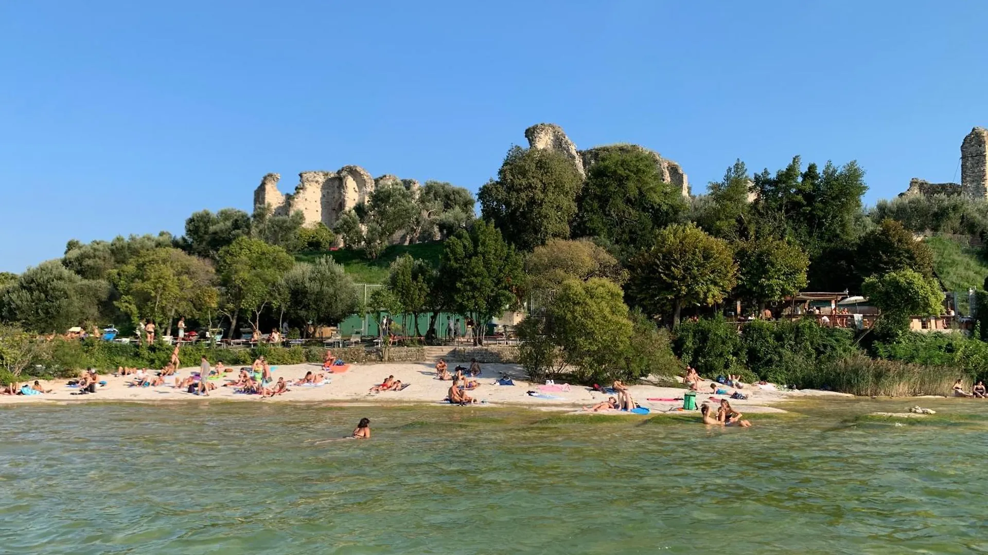 Διαμέρισμα Appartamento Elena Σιρμιόνε
